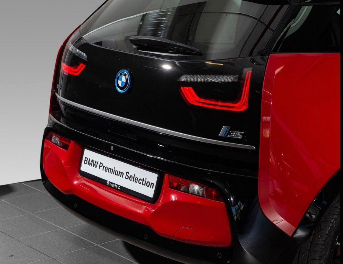 BMW i3
