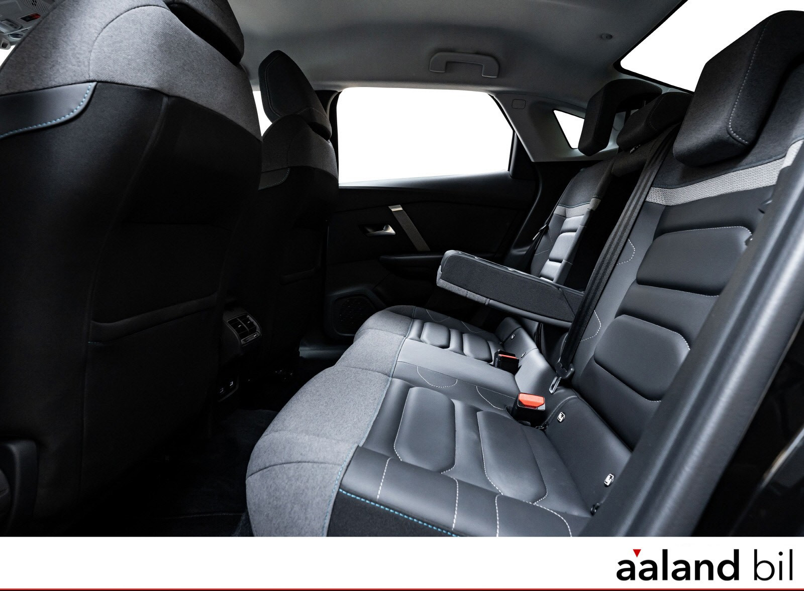 Citroen E-C4 X
