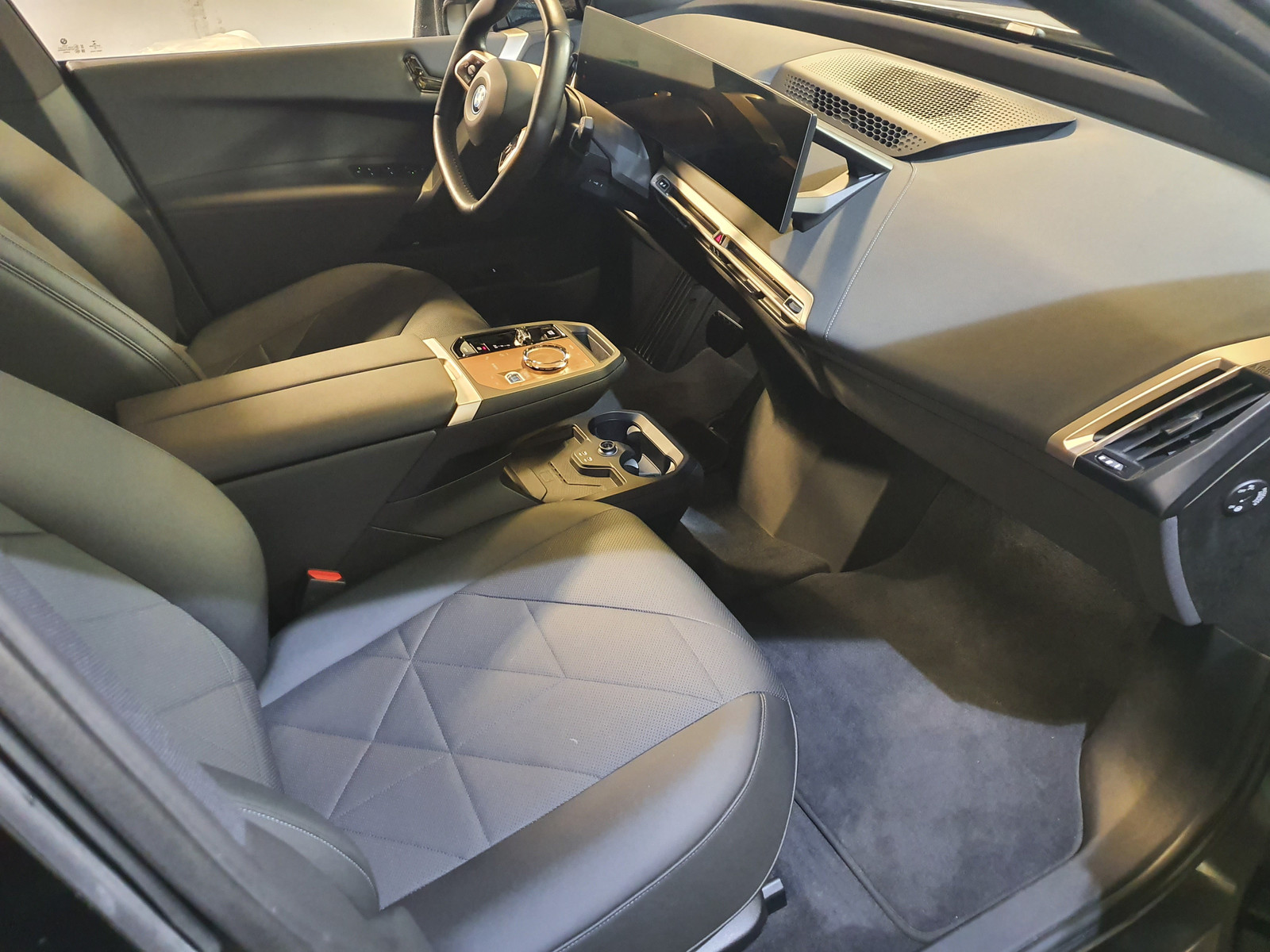 BMW iX xDrive 40