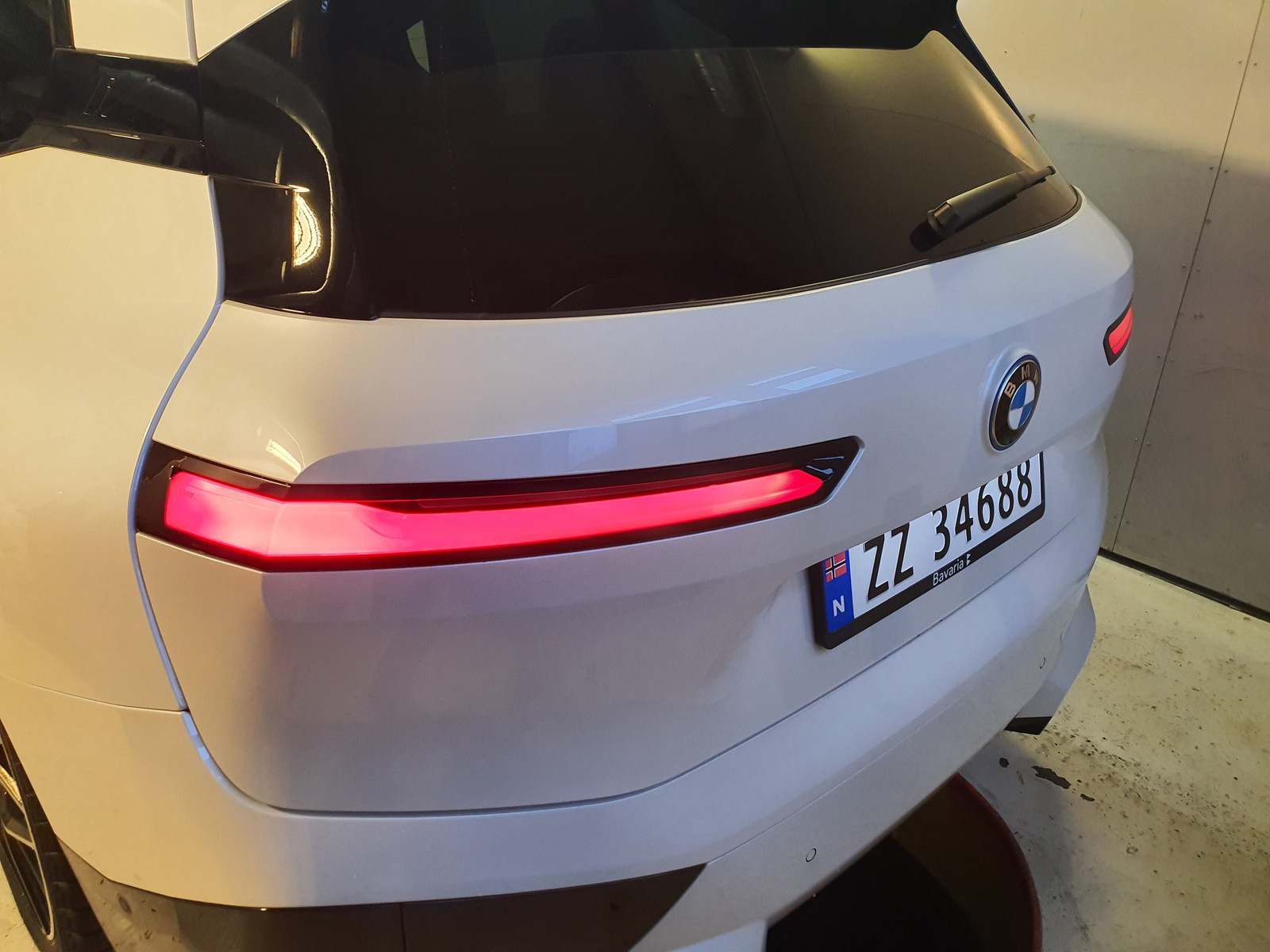 BMW iX xDrive 40