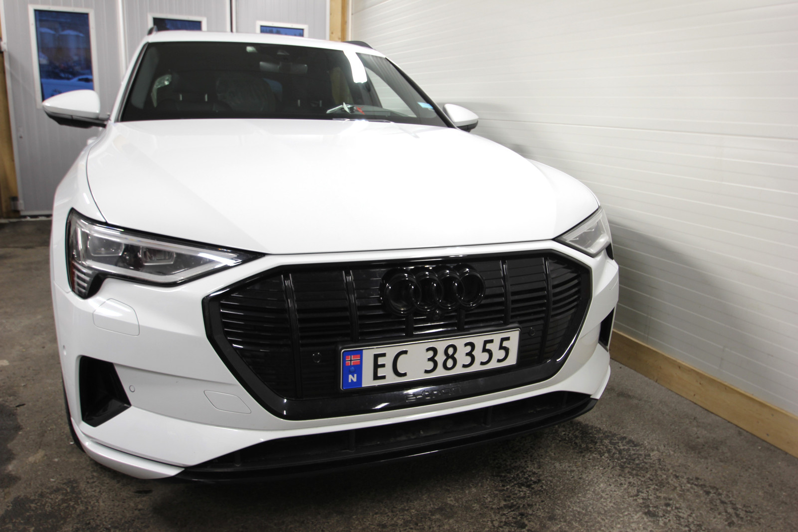 Audi e-tron