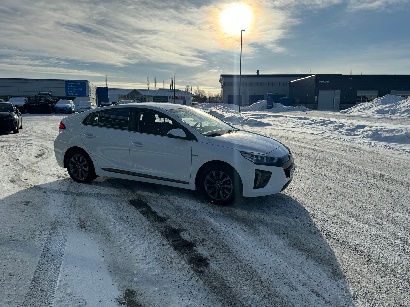 Hyundai IONIQ