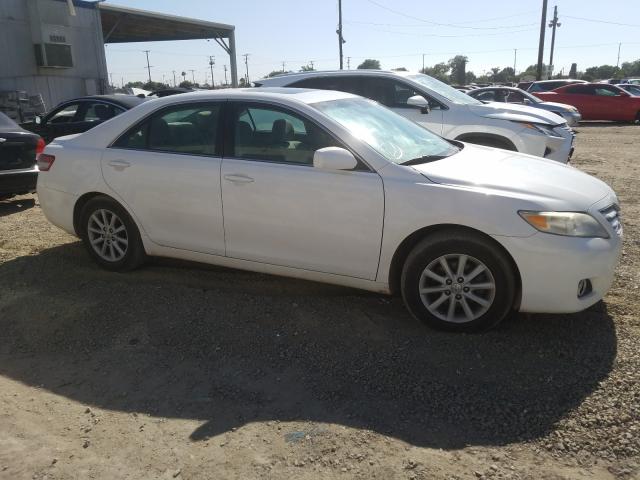 Toyota Camry Base 2011