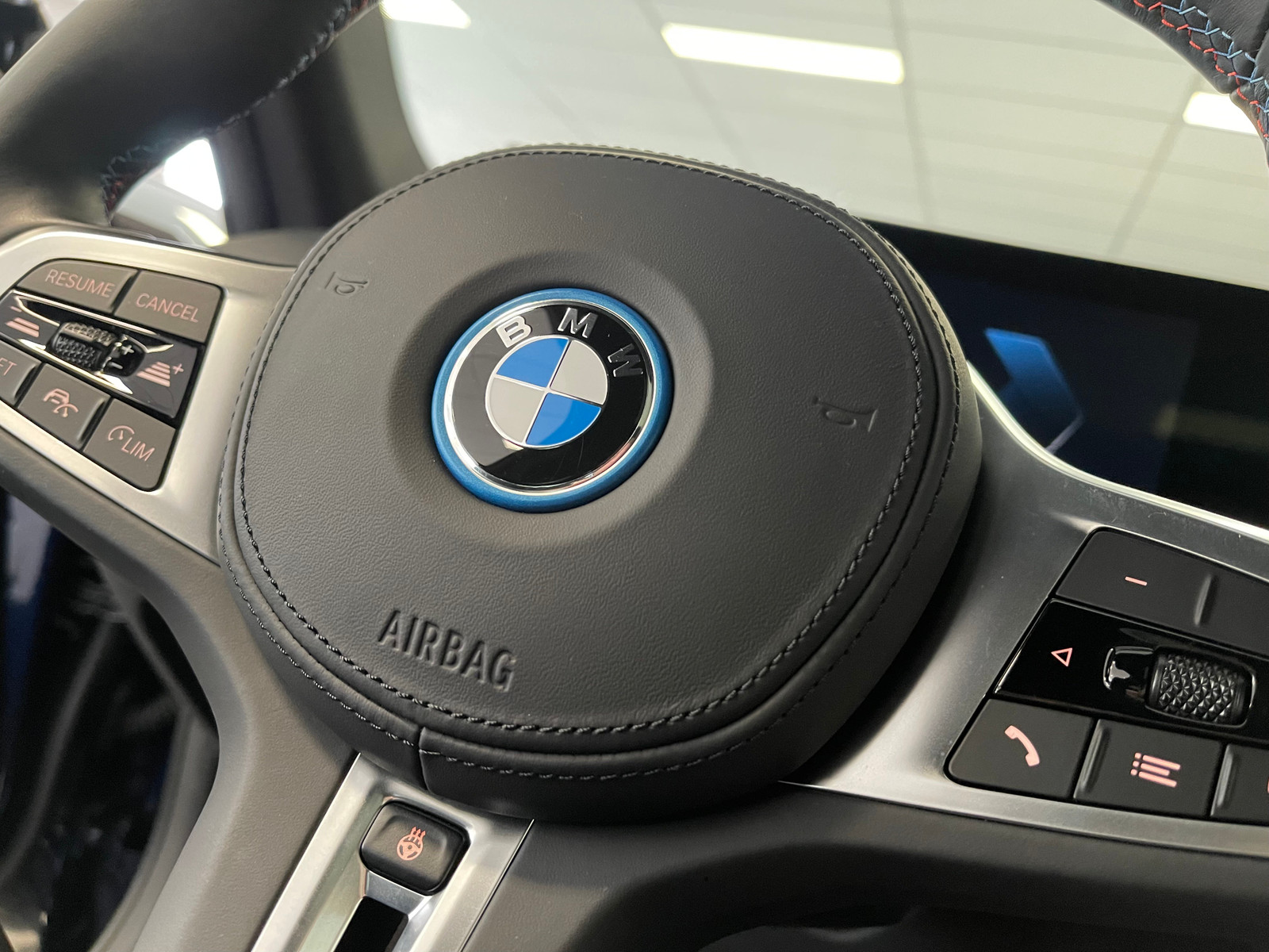 BMW i4 M50