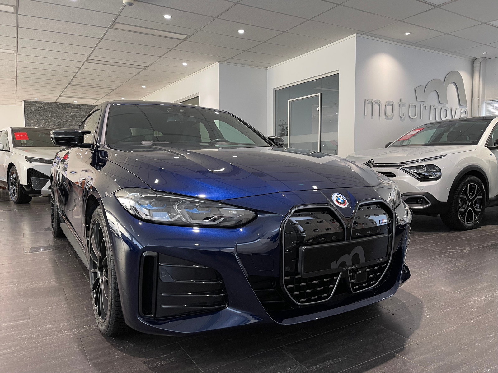 BMW i4 M50
