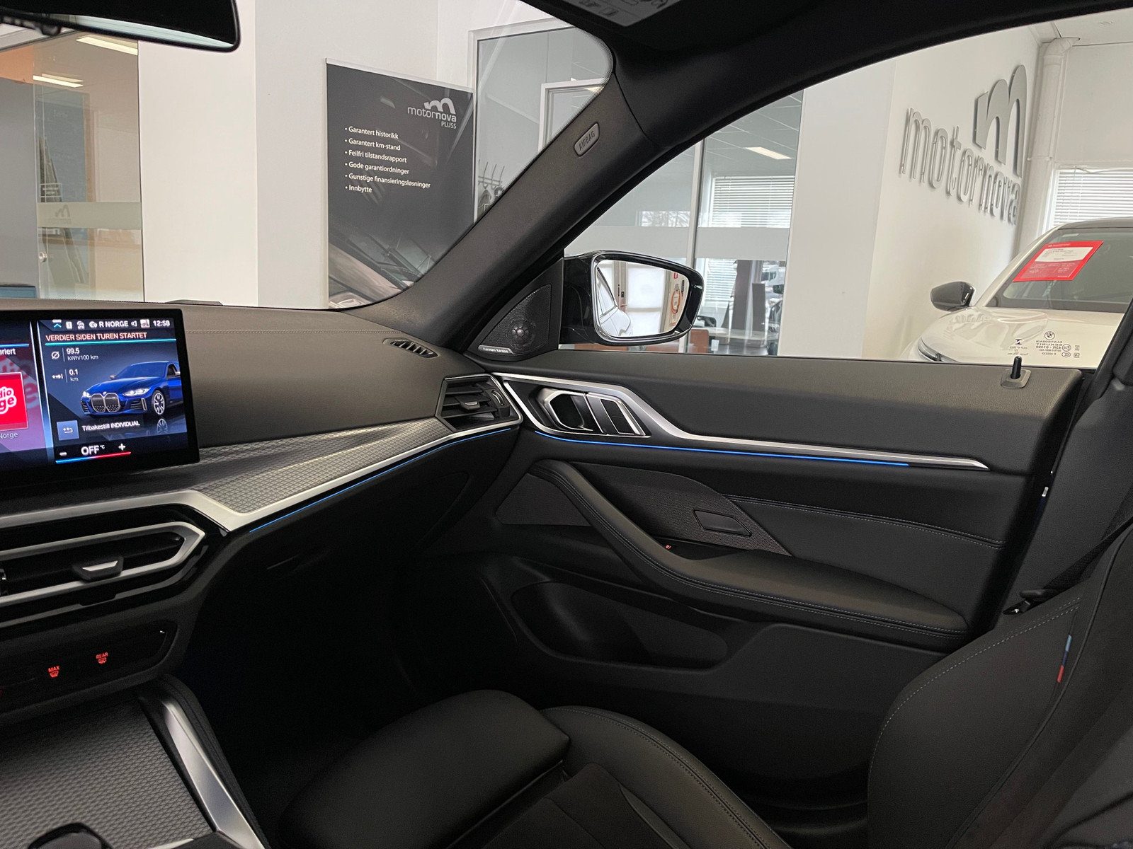 BMW i4 M50
