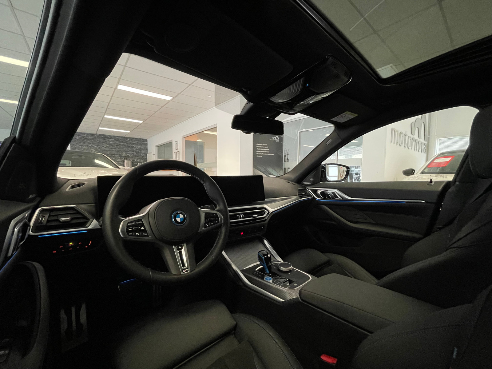 BMW i4 M50