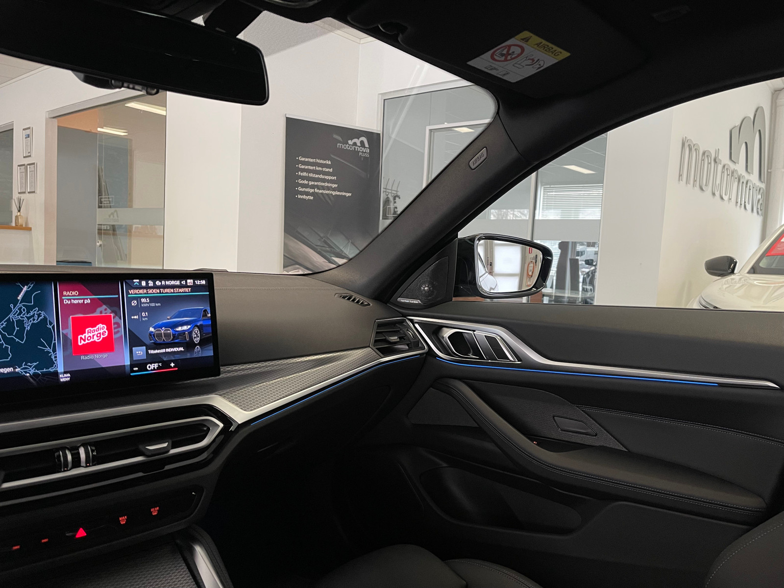 BMW i4 M50