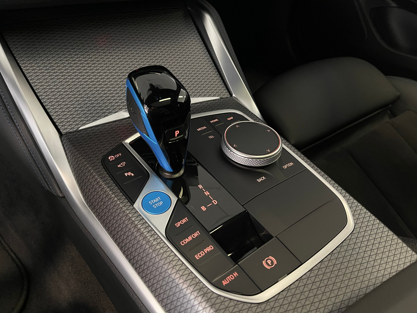 BMW i4 M50