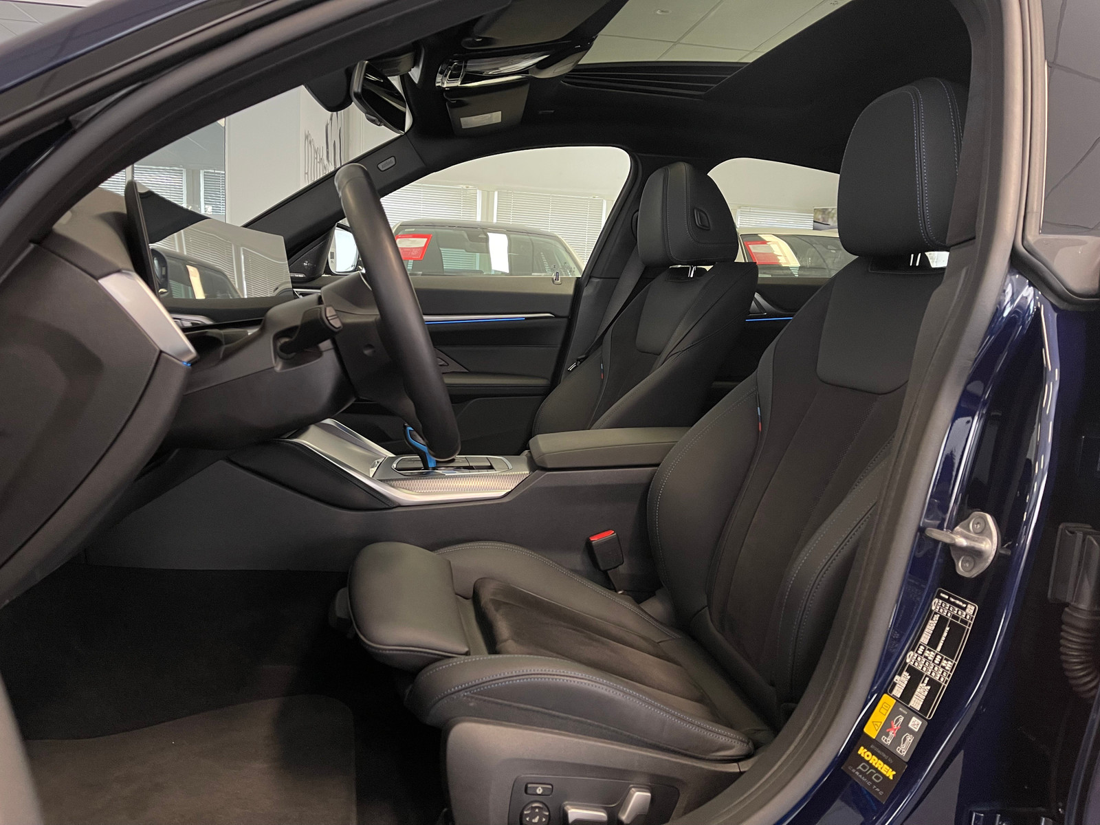 BMW i4 M50