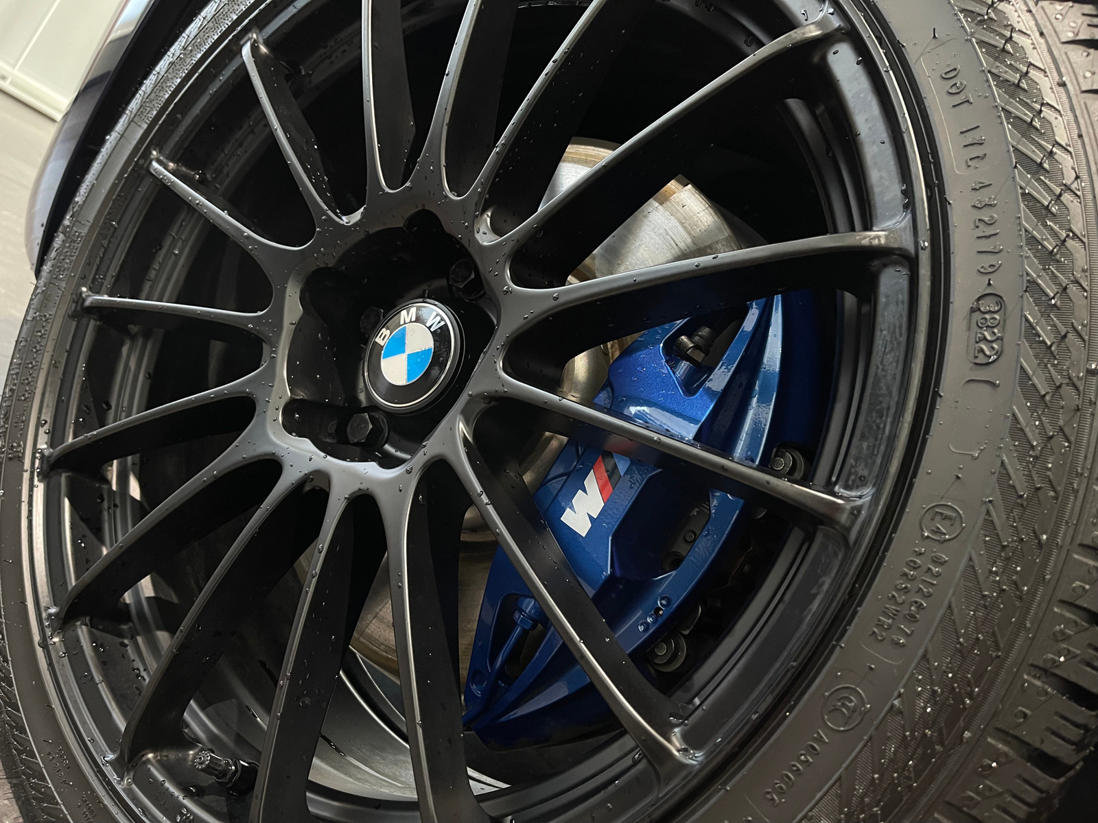 BMW i4 M50