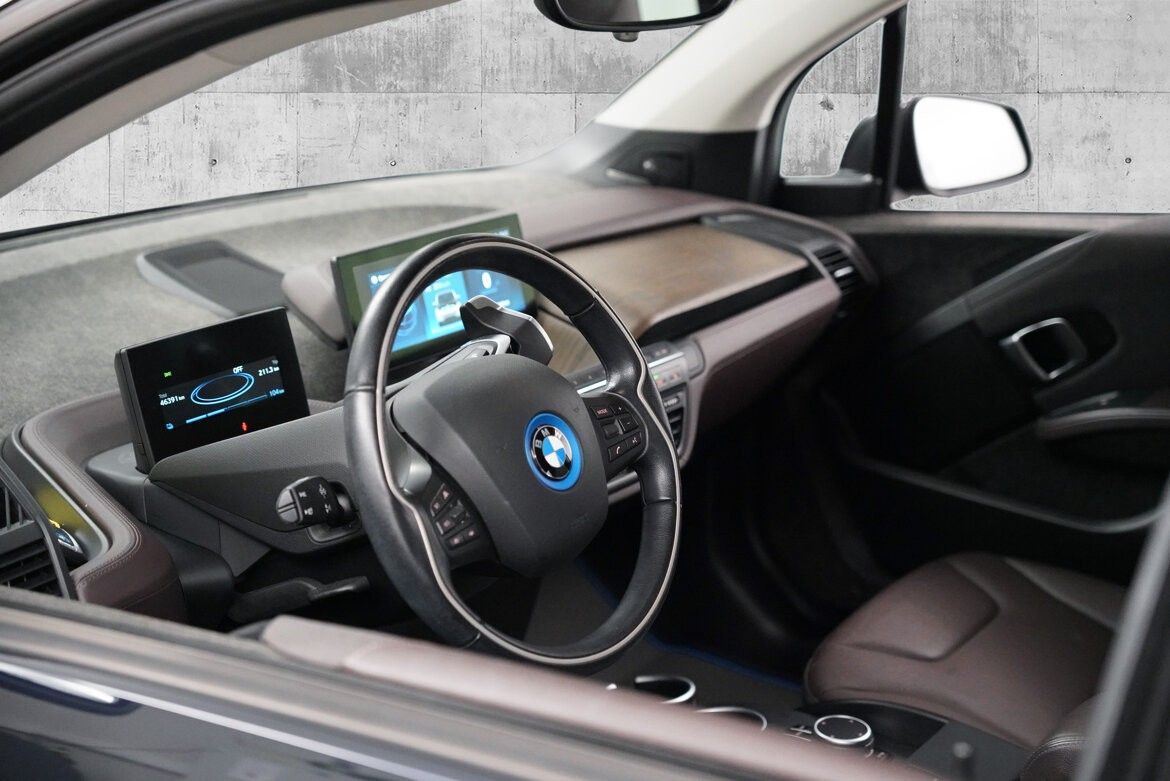 BMW i3