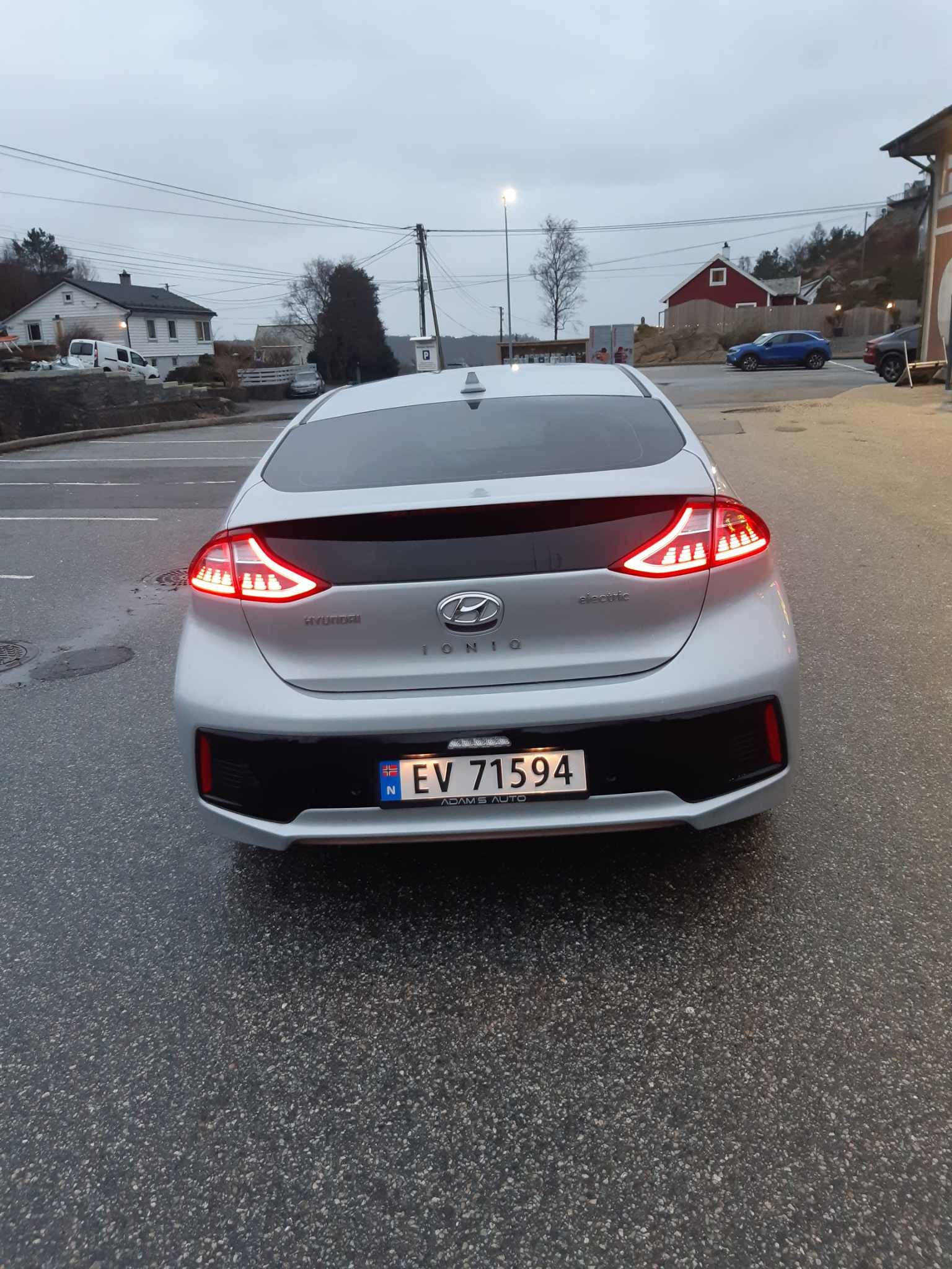 Hyundai IONIQ