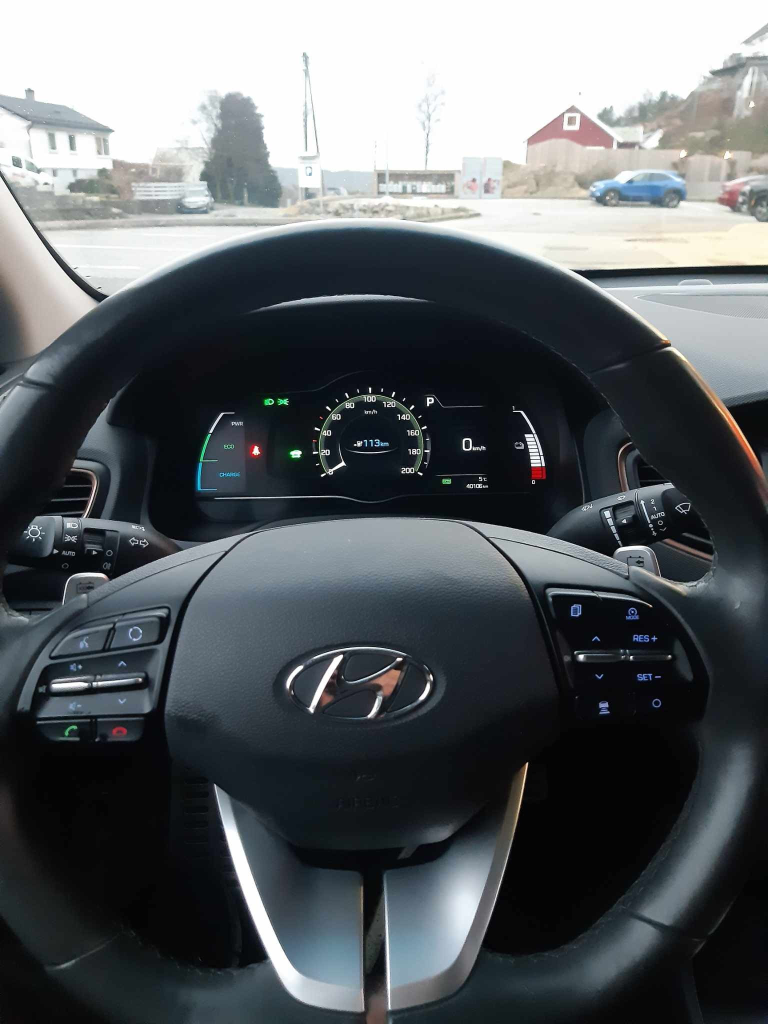 Hyundai IONIQ