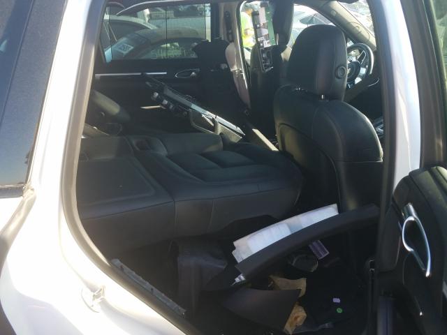Porsche Cayenne 2016