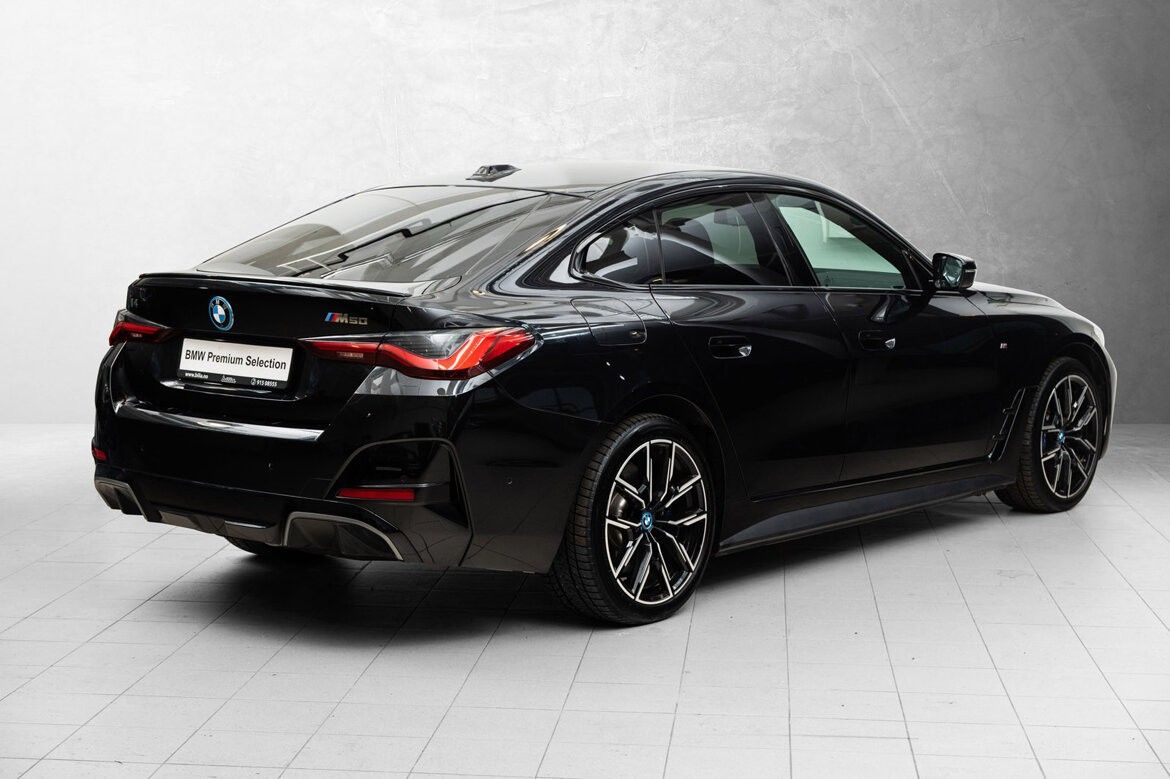 BMW i4 M50