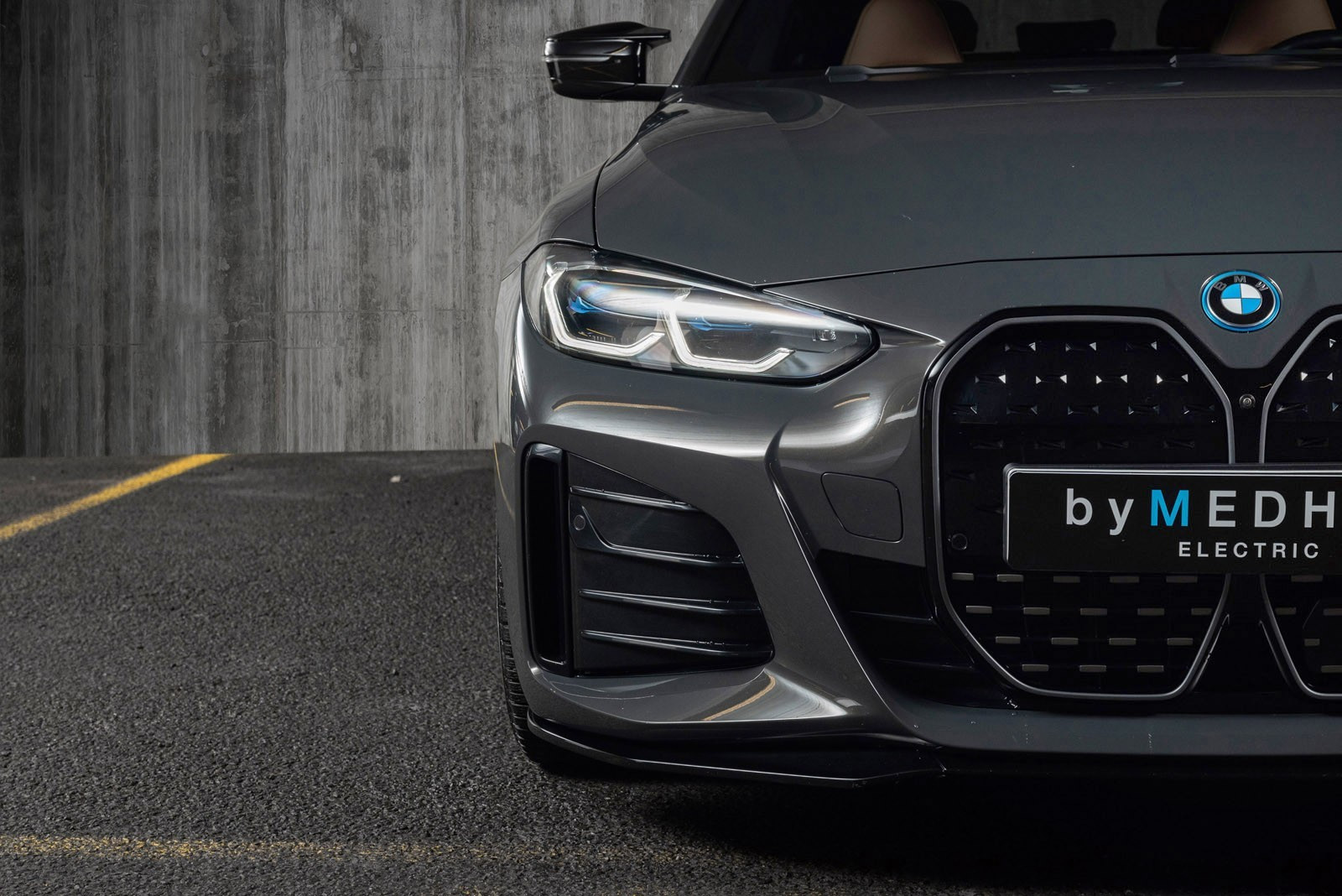 BMW i4 M50
