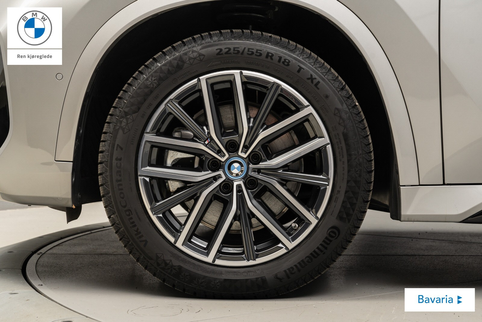 BMW iX1