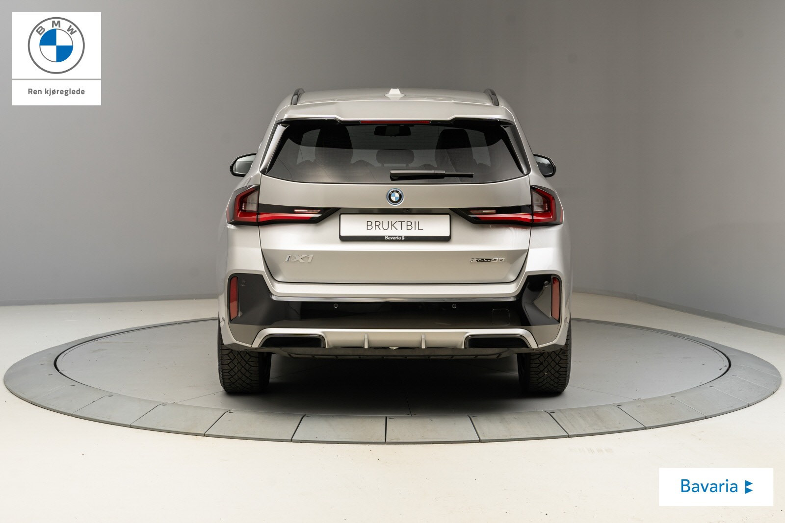 BMW iX1