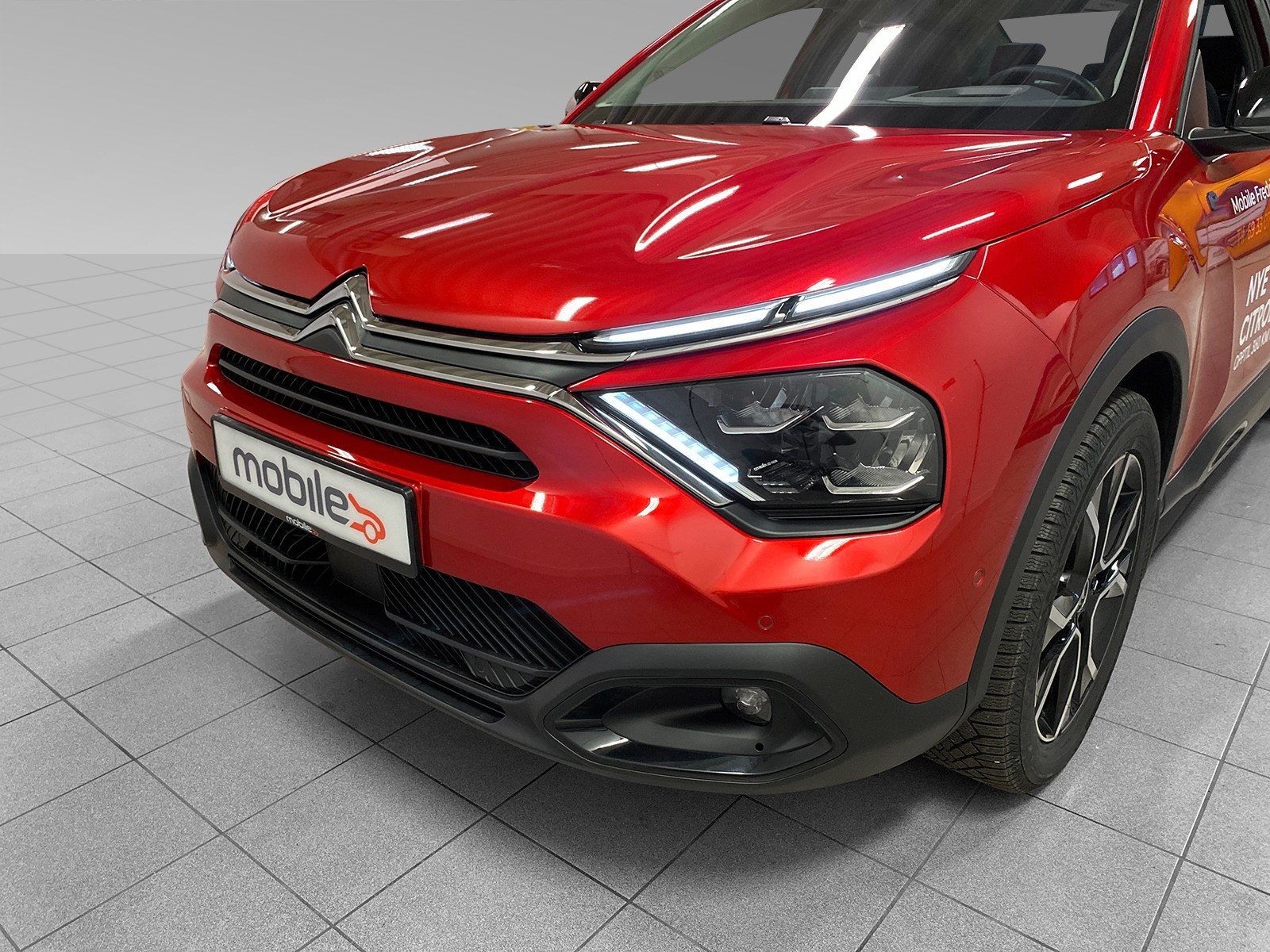 Citroen E-C4 X
