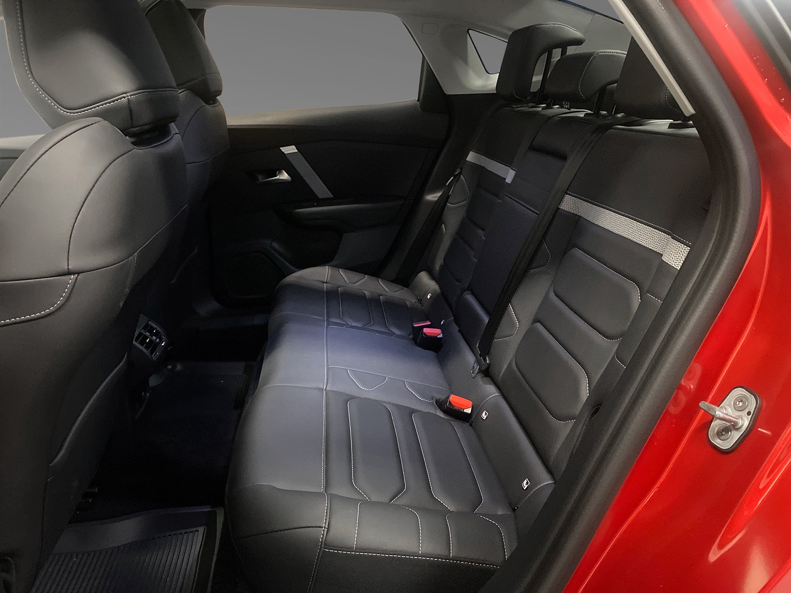Citroen E-C4 X