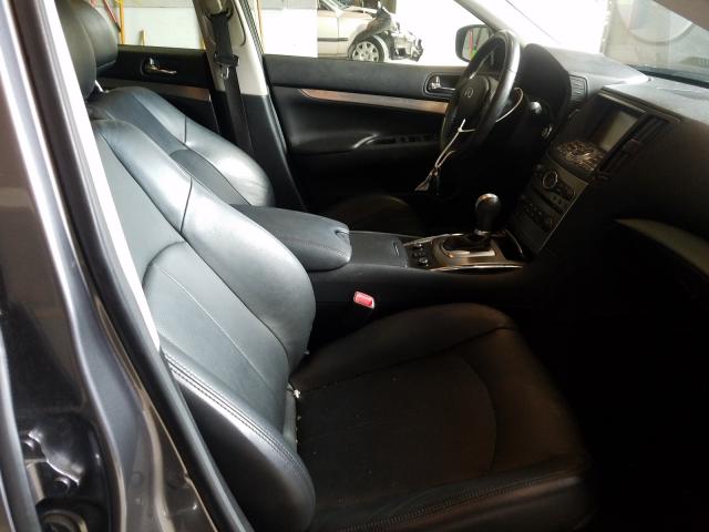 Infiniti Q40 2015