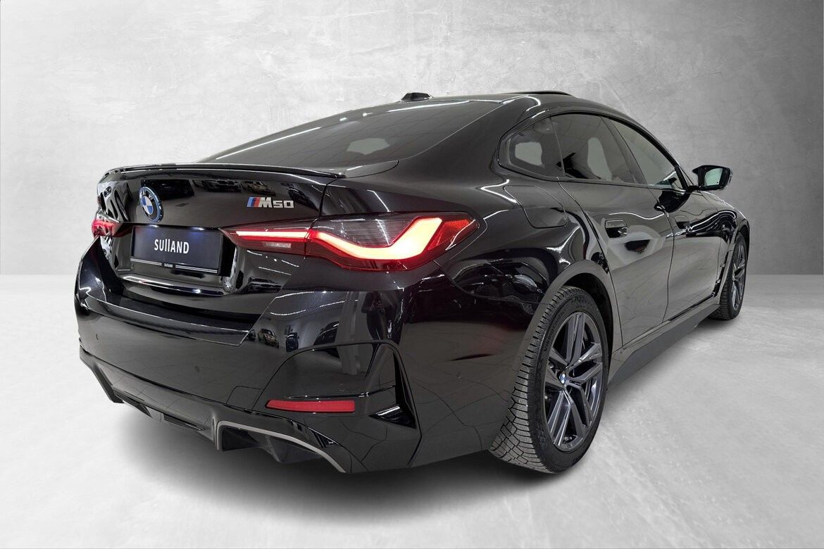 BMW i4 M50