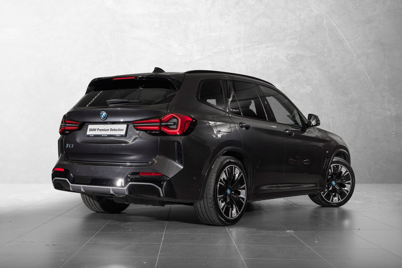 BMW iX3