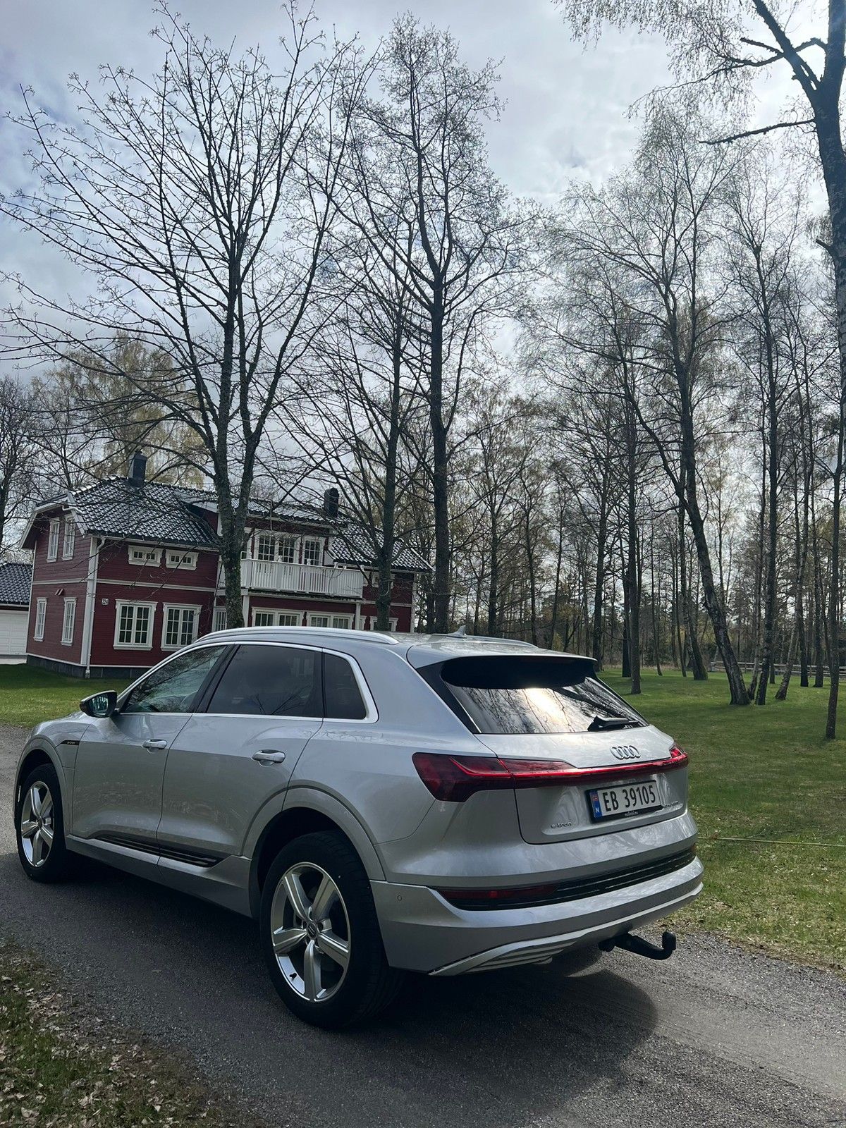 Audi e-tron