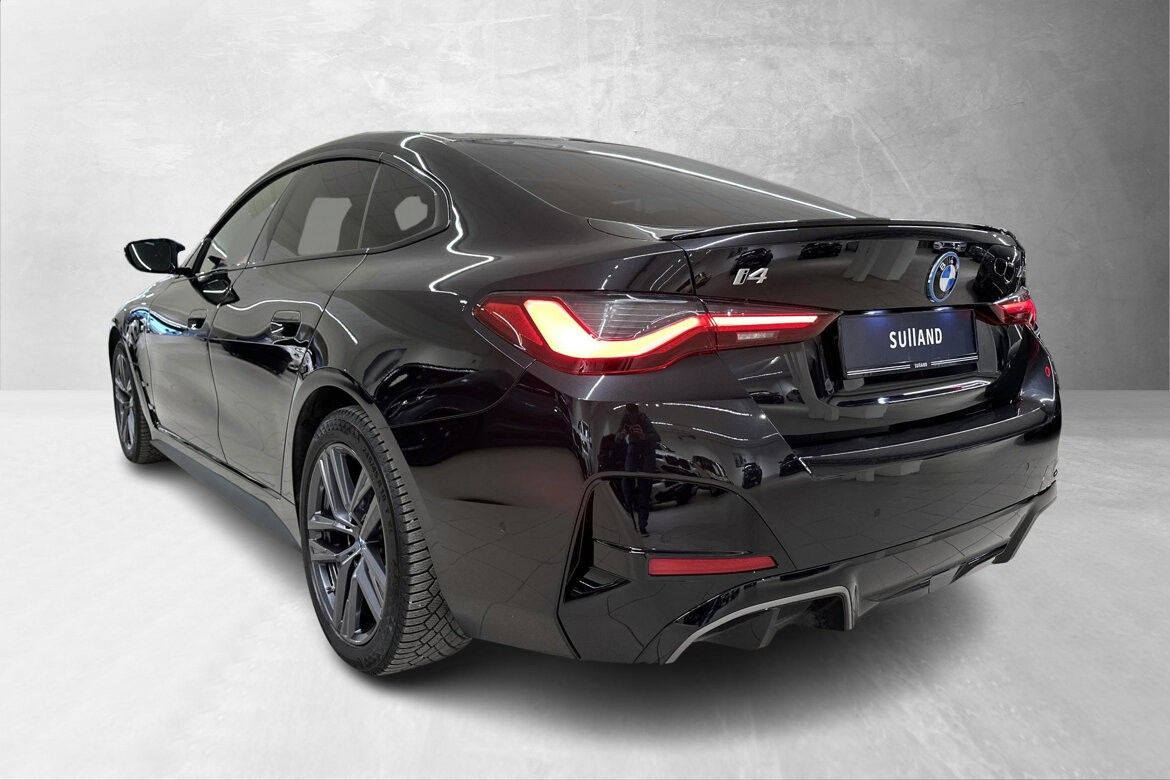 BMW i4 M50