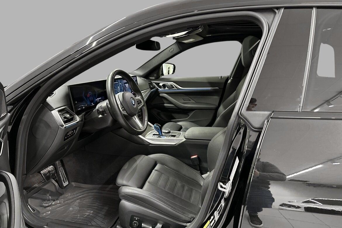 BMW i4 M50