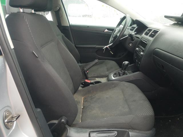 Volkswagen Jetta Base 2014