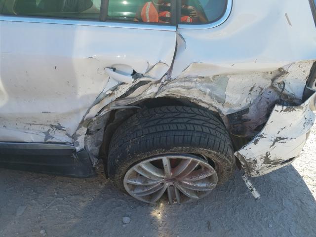 Volkswagen Tiguan S 2012