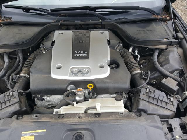 Infiniti G37 Journey 2013