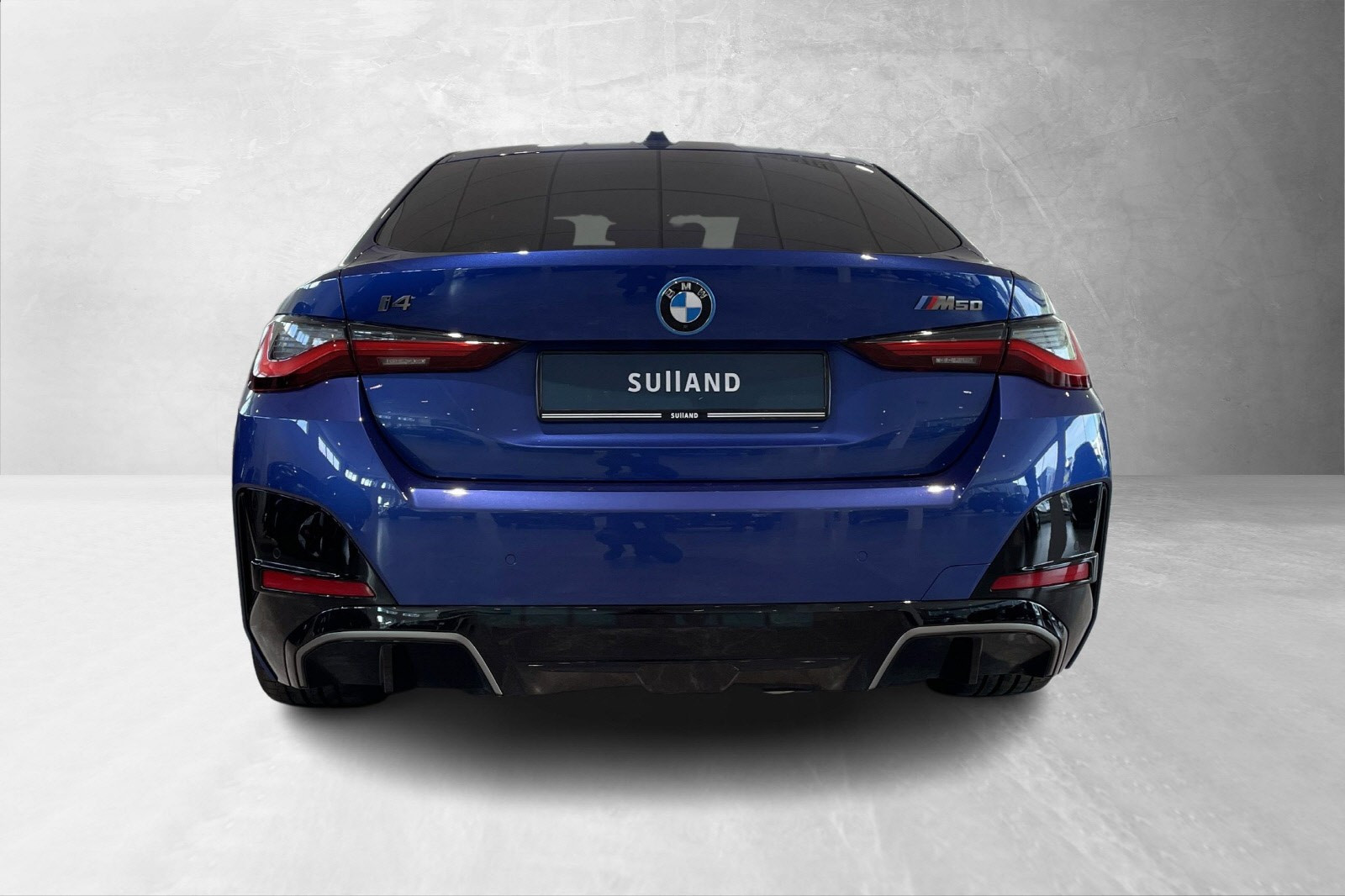 BMW i4 M50