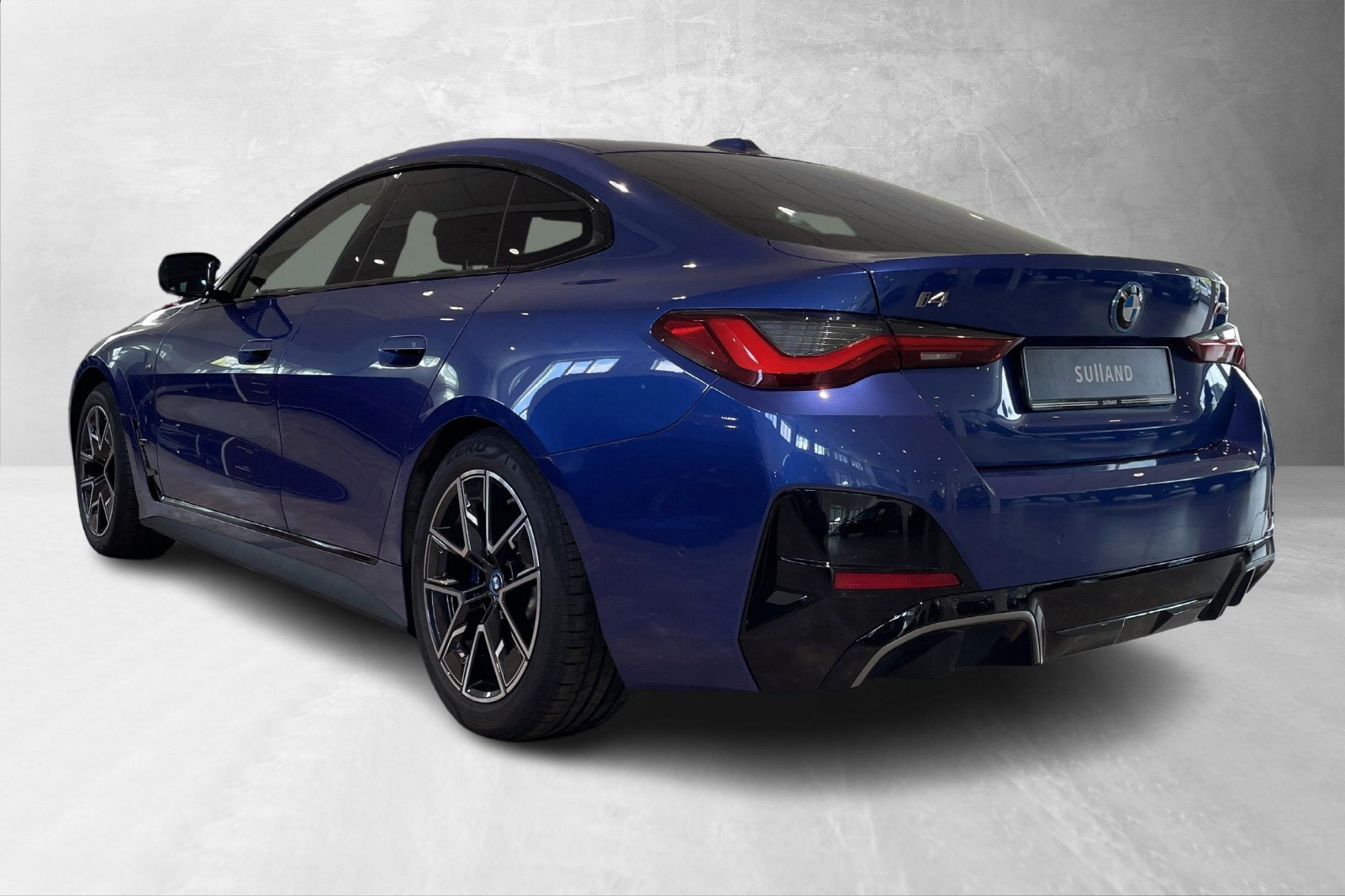 BMW i4 M50