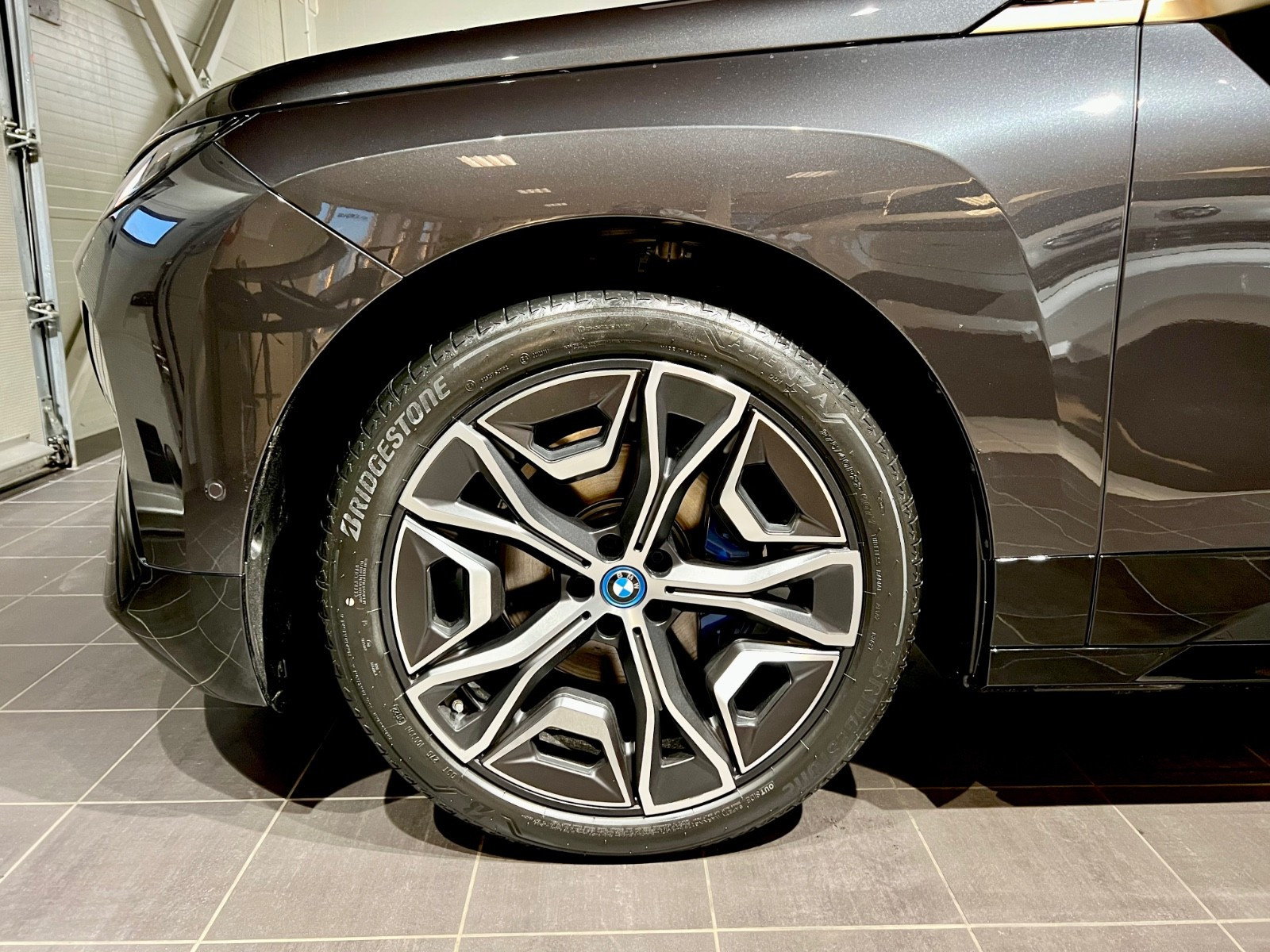 BMW iX xDrive 50