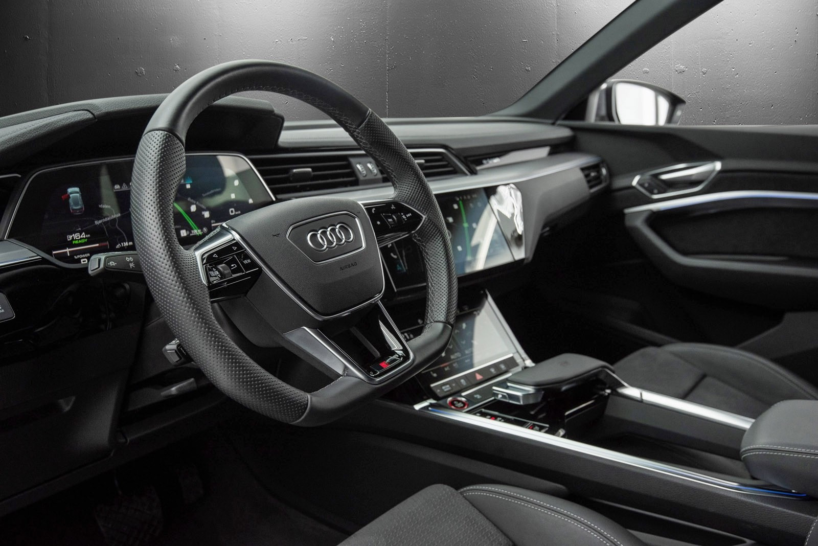 Audi e-tron