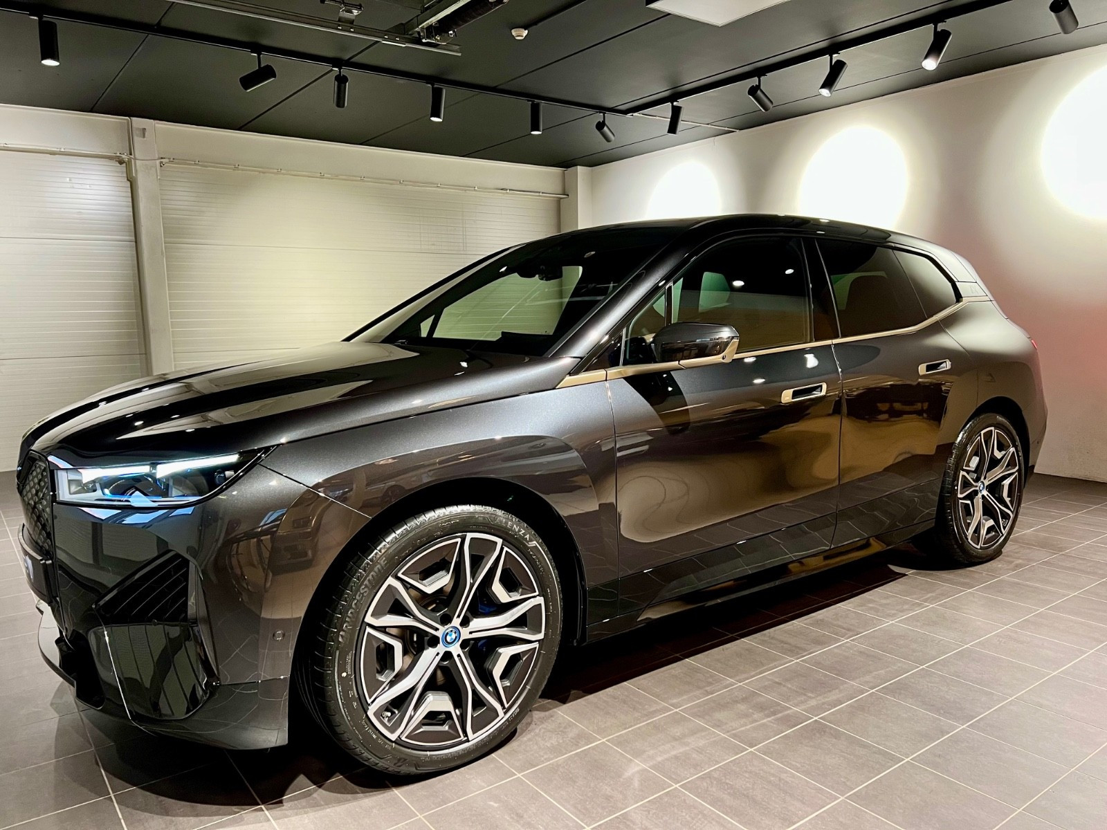 BMW iX xDrive 50