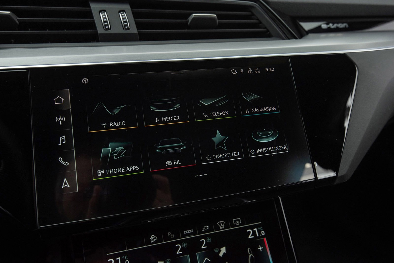 Audi e-tron