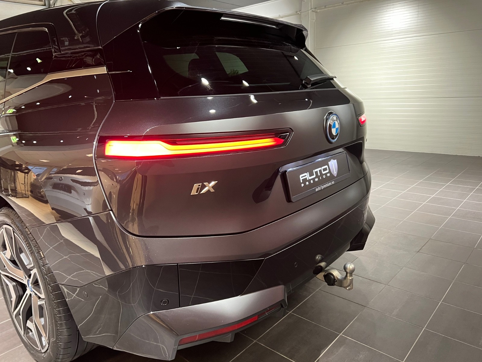 BMW iX xDrive 50