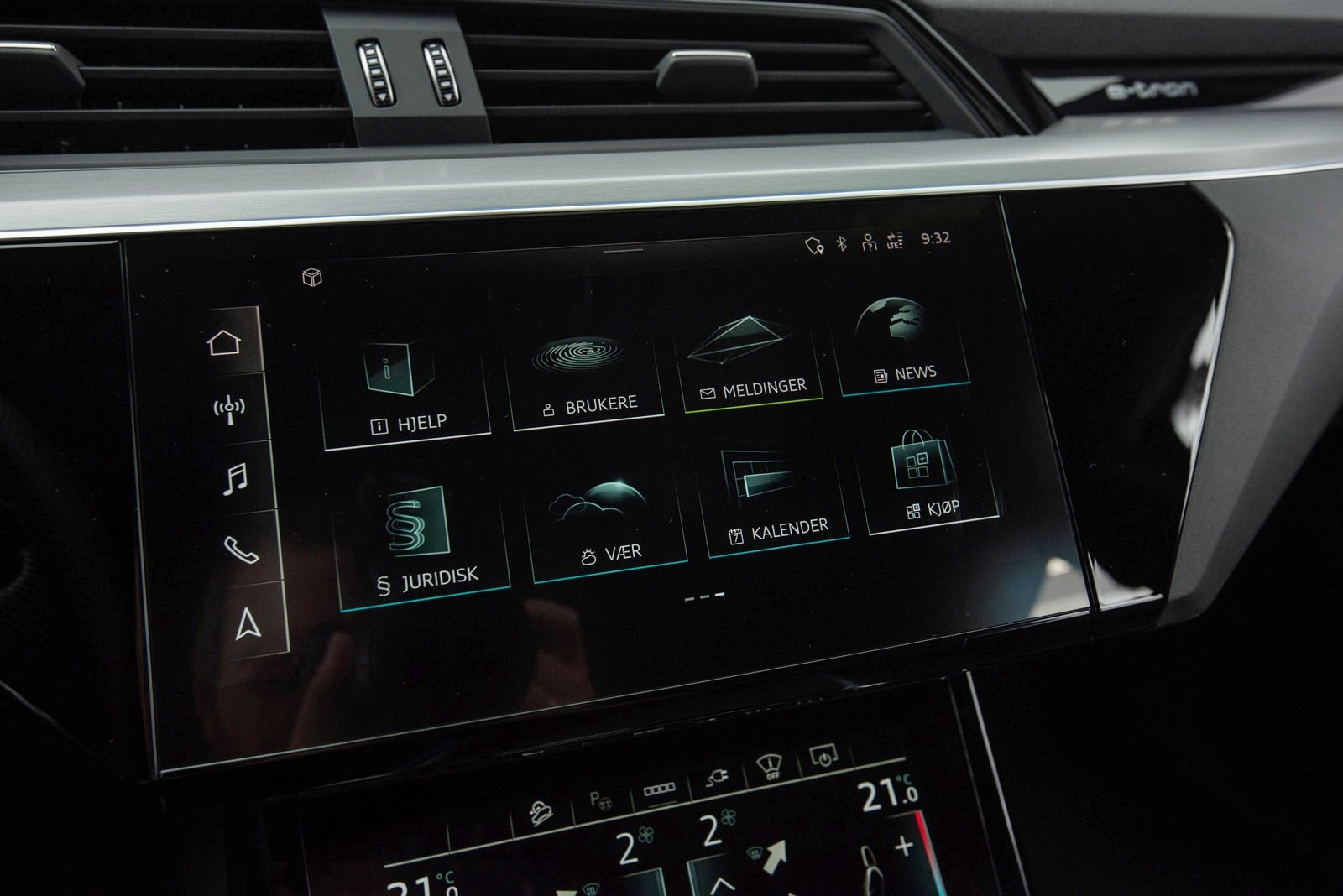 Audi e-tron