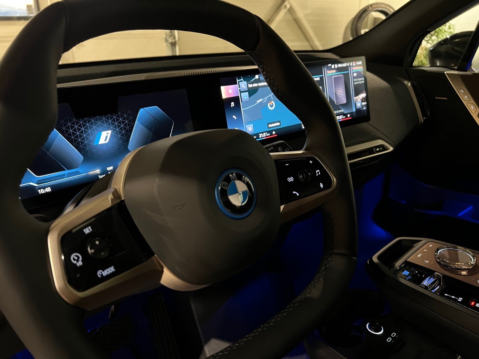 BMW iX xDrive 50