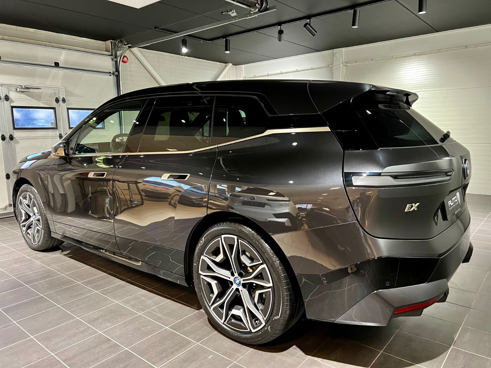 BMW iX xDrive 50