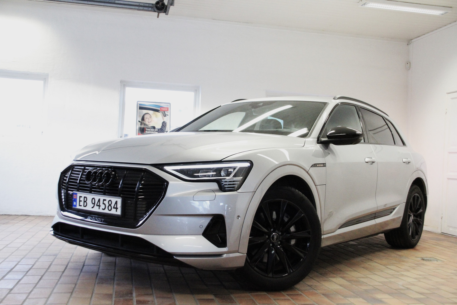 Audi e-tron