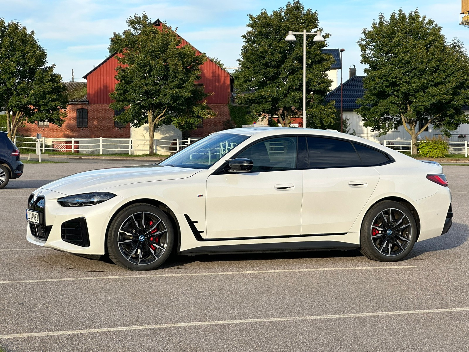BMW i4 M50