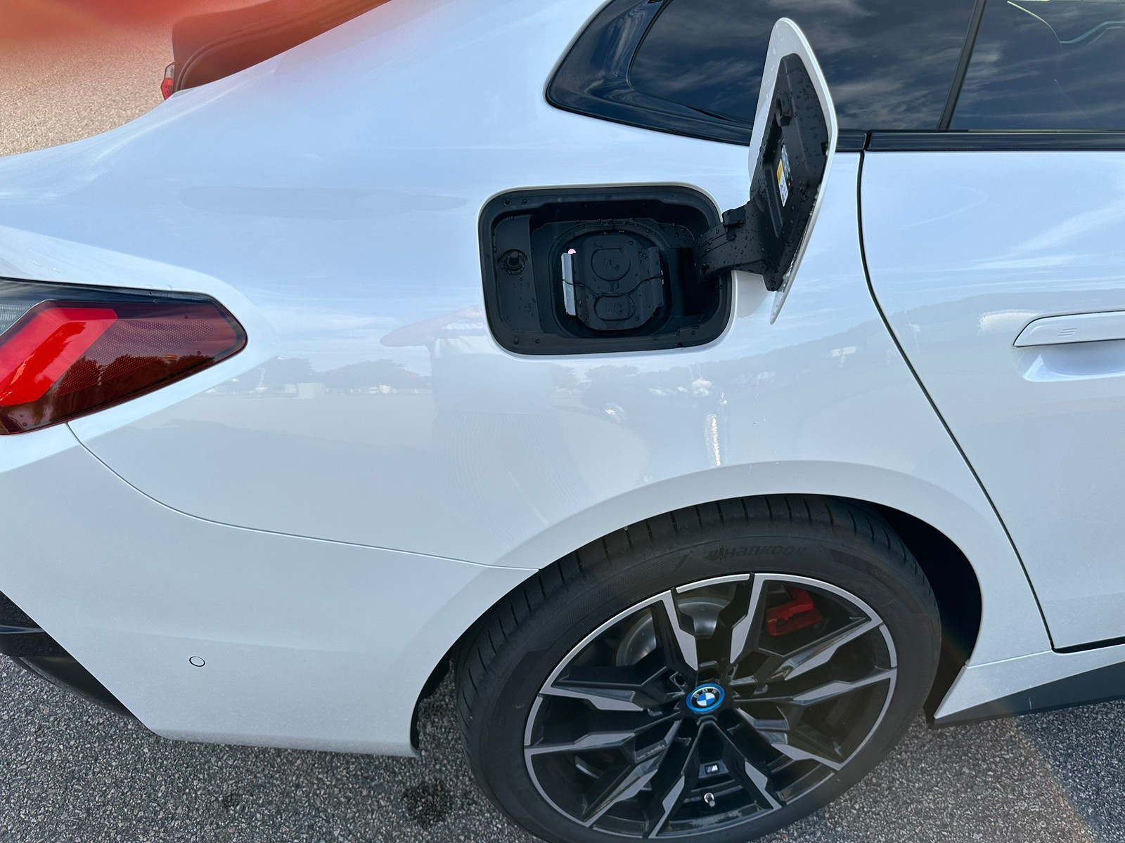 BMW i4 M50