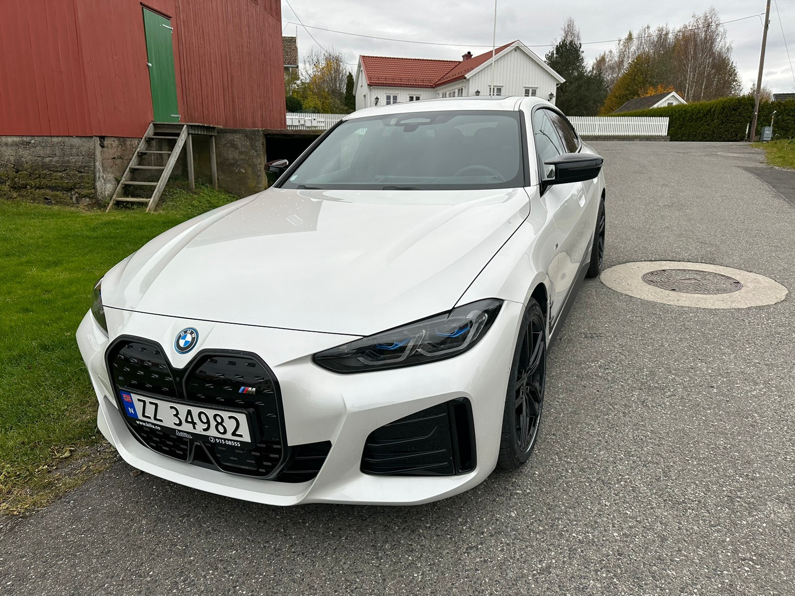 BMW i4 M50