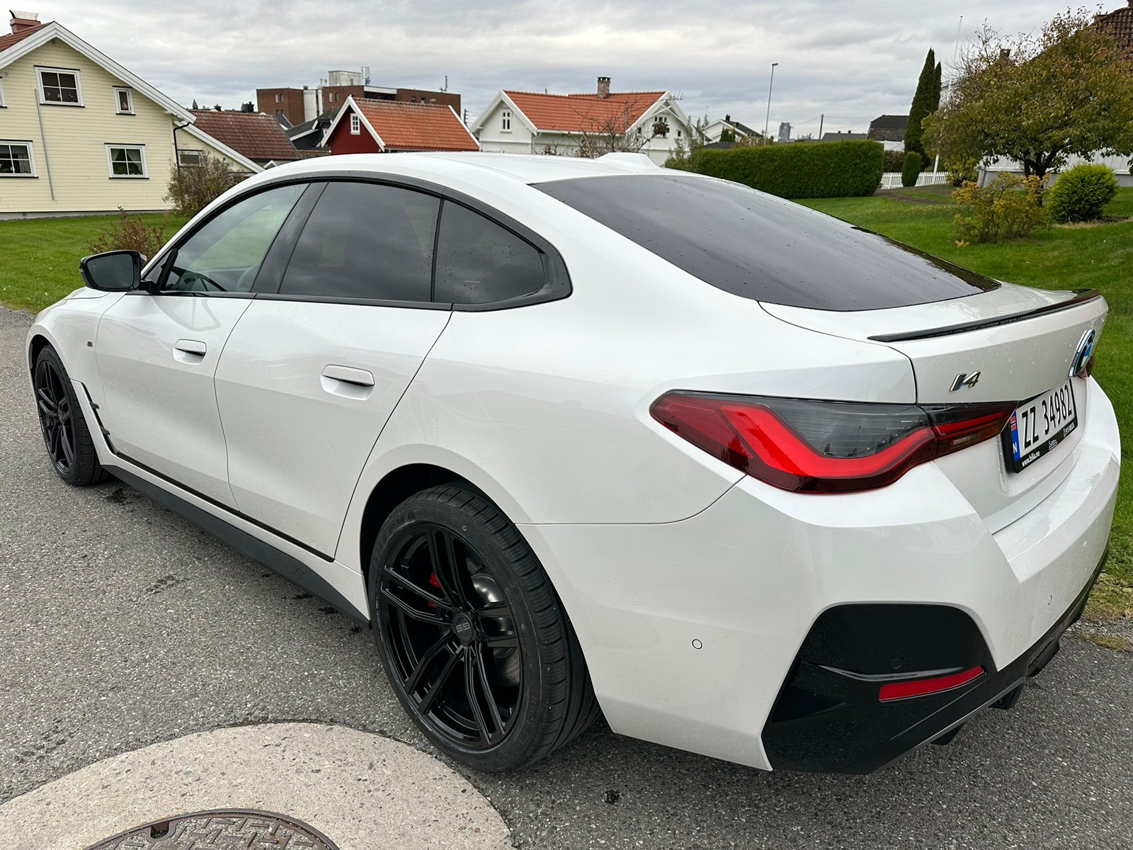 BMW i4 M50