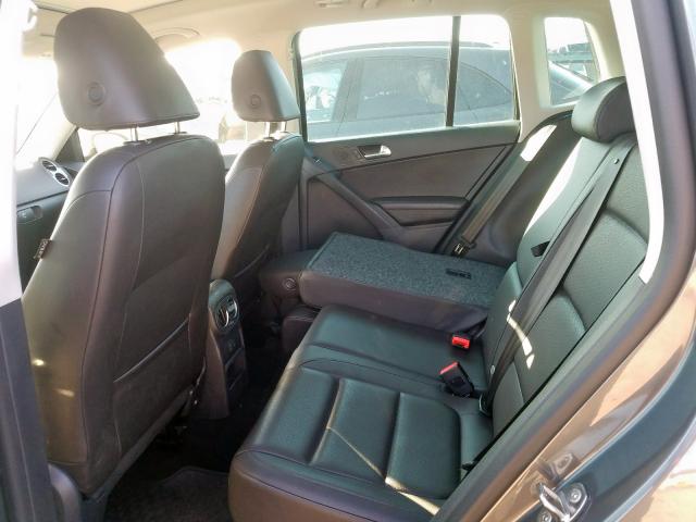 Volkswagen Tiguan S 2016